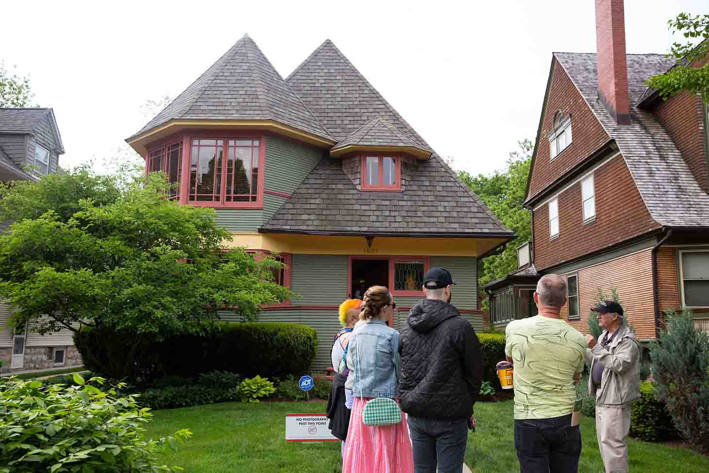 Outside the Thomas and Laura Gale House