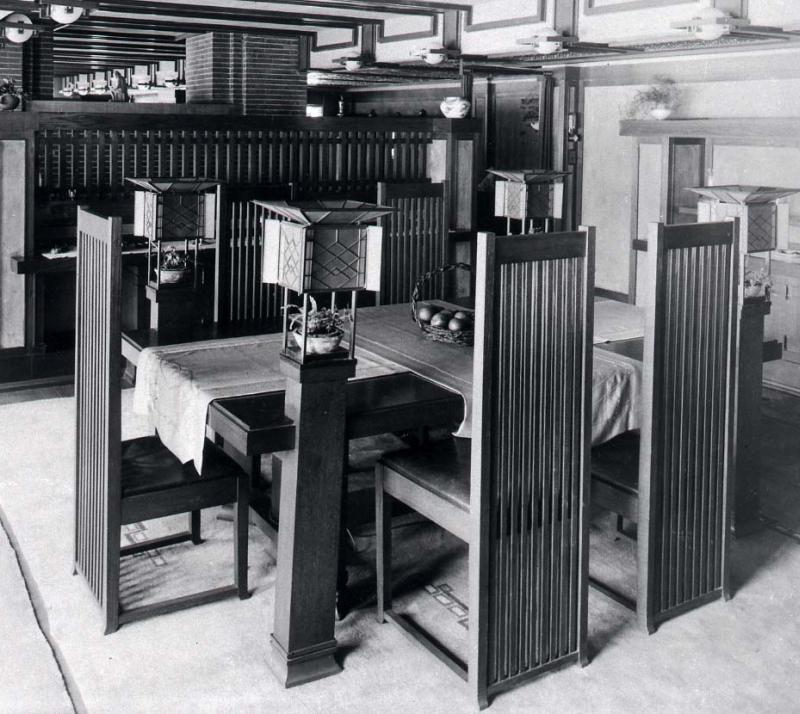 1910 photograph of Robie House dining room